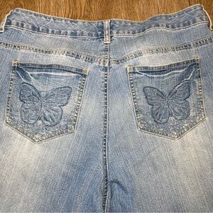 Y2K Embroidered Butterfly Pocket Blue Light Wash Fairycore Bootcut Jeans Size 18